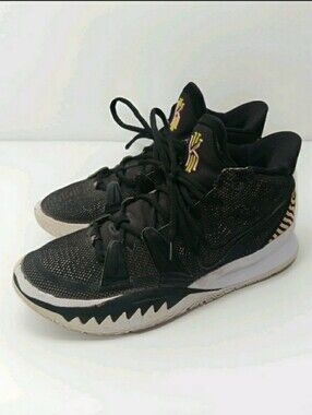 Nike Kyrie 7 Ripple Effect CQ9326-005 Men’s Size 9 Black Pink Yellow Basketball